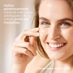 Fusion Water MAGIC Light SPF 50 (6)